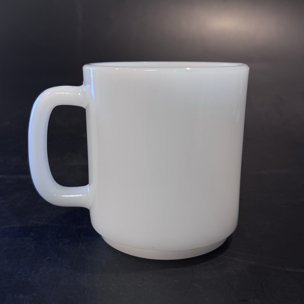 Vintage‎ White Milk Glass Coffee Mug Cup D Handle Single Replacement